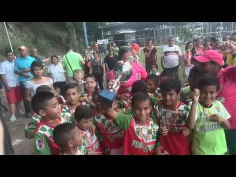 Celebrando el titulo