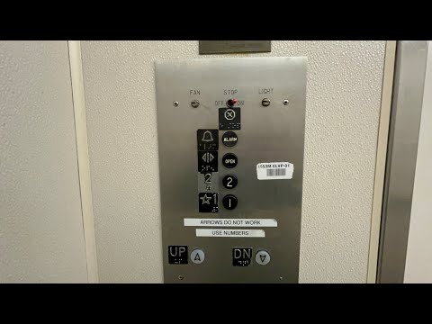Vintage Montgomery Hydraulic Elevator at JCPenney - Canton, OH