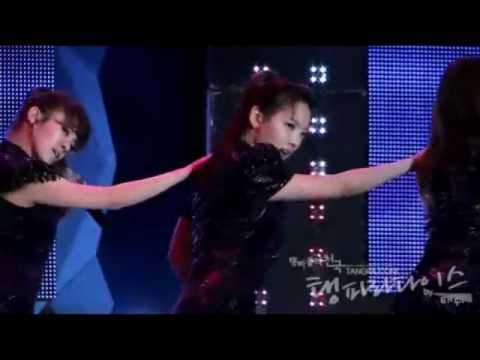 SunYeon Moment # 81 - Can't take my eyes off of you