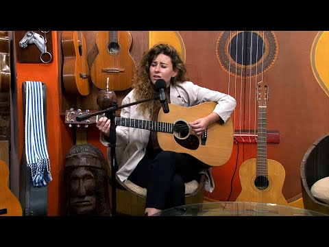 ENTRE MATES Y GUITARRAS PROGRAMA 467 - 28 DE MAYO DE 2022