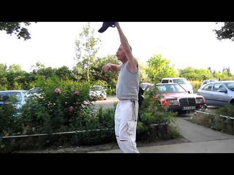 Betrunkener Klingelfee Komiker