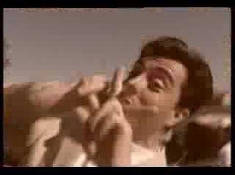 MARCO QUELHAS "Cácá Yé Yé"