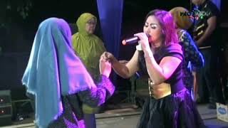 Download lagu JODOH TUKAR (cover Dewi Kirana) - FAZA ENTERTAINMENT - LIVE SUKADANA COMPRENG 25-10-2017 mp3