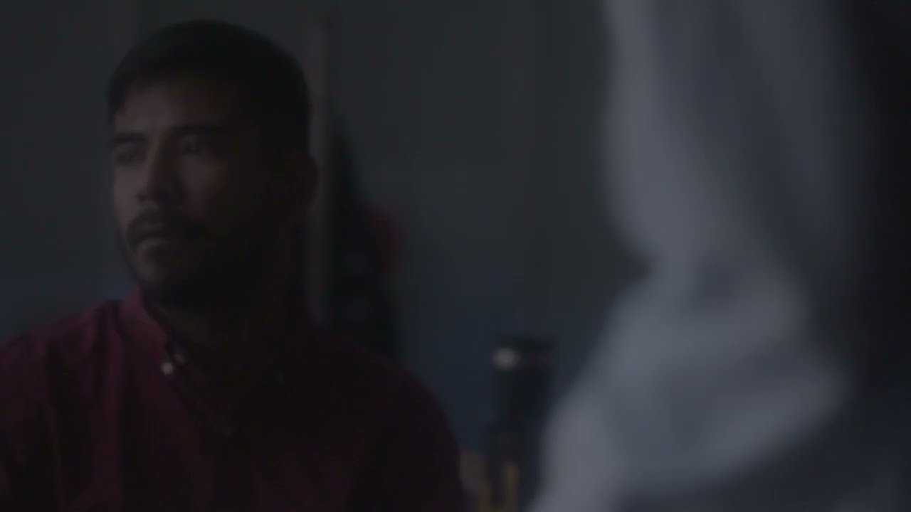 Huele a mierda, huele a ser | Trailer