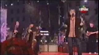 Taylor Hicks - The Runaround at Rockefeller Center