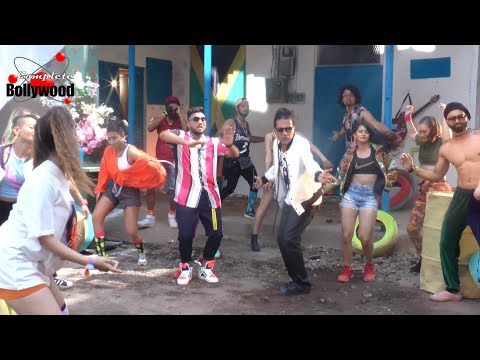 Raftaar Shoots For An International Track With Apache Indian