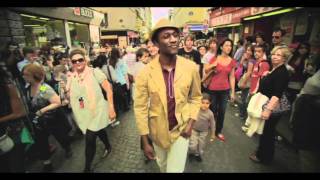 Aloe Blacc - Green Lights (Official Video)