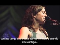 Ani DiFranco Smiling Underneath Subtítulos en Español