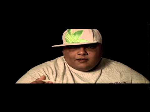 TRISDIASTATOS (3D) AYTOSXEDIARAGMATA EP01