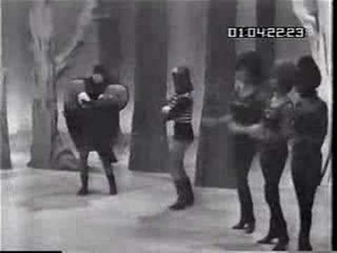 Dick and Dee Dee sing 'Lightening Strikes from Shindig'