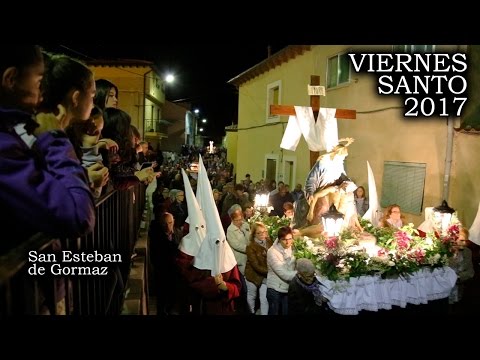 Resumen de la procesión del Santo Entierro en San Esteban de Gormaz