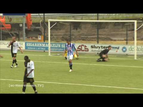 Oefenwedstrijd Sneek Wit Zwart - sc Heerenveen (Seizoen 2010 / 2011)