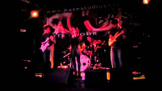 Royals - neon jungle version (cover by Little B)