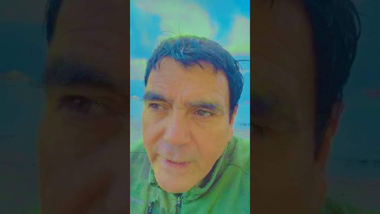 LA VERGÜENZA DE TU DESNUDEZ . . . 