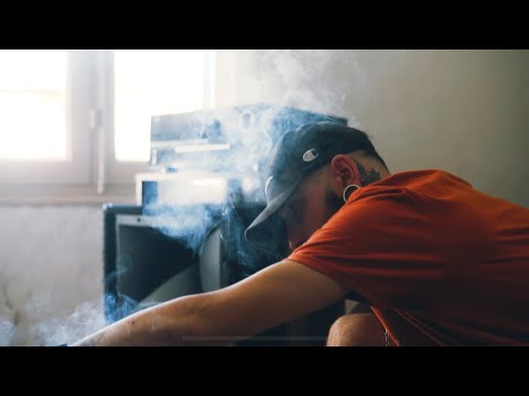 GARABATO - DISTINTO #9 (Prod. Magguer)