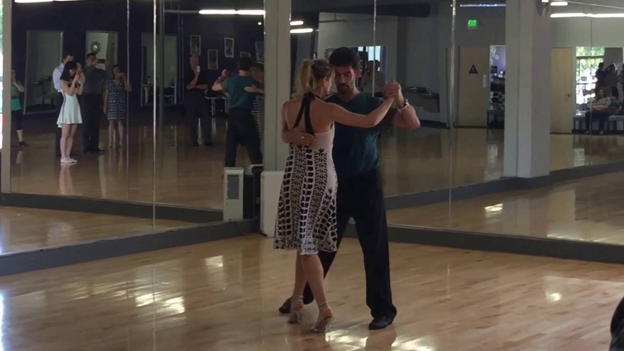 Andrea Monti and Adrian Durso Beginning parada pasada class review