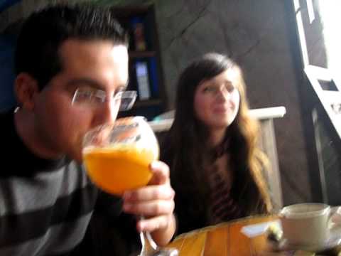 1º El juego de estas navidades: acusa a tus compañeros como escoria! xD