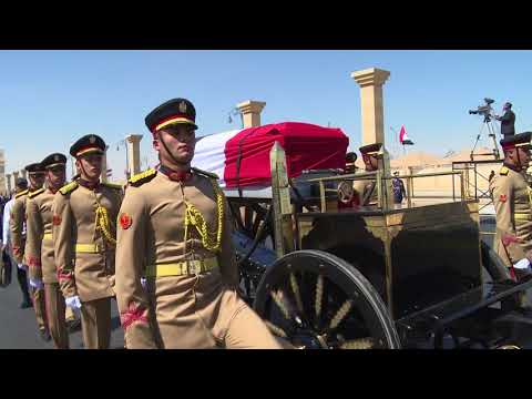 الرئيس السيسى يتقدم الجنازة العسكرية التى أقيمت للفريق صفى الدين أبو شناف
