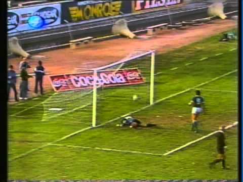 1989 (June 14) Uruguay 1-Bolivia 0 (Friendly).mpg