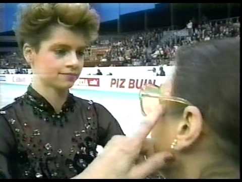 Review of the Ladies' Event - 1990 European Figure Skating Championships