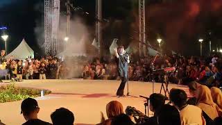 Download lagu Hari Merdeka - Cokelat (Live Performance) mp3