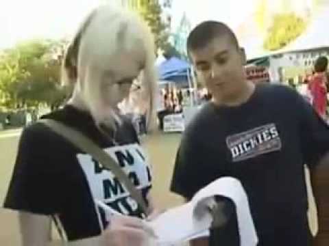 Penn and Teller get hippies to sign water banning petition_English-Subtitles.flv