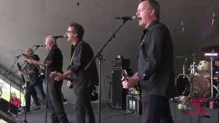 The Waco Brothers perform "Walking on Hell's Roof Looking at the Flowers"