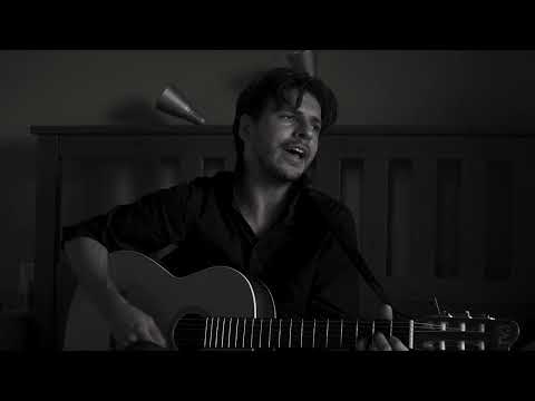 Michał Jaworski - Are You Lonesome Tonight? (Elvis Presley)