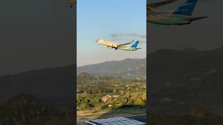 Download lagu Pesawat Terbang Garuda Indonesia Boeing 737-800 Take Off Bandara Komodo Labuan Bajo mp3 Download lagu Pesawat Terbang Garuda Indonesia Boeing 737-800 Take Off Bandara Komodo Labuan Bajo mp3