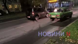 Троллейбус и «Ниссан» столкнулись на перекрестке в центре Николаева (фото, видео)