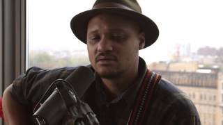 Son Little - Lay Down (Buzzsession)