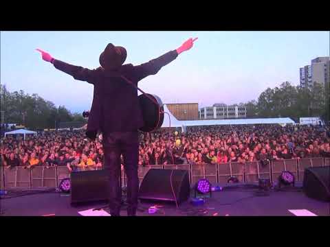 Vlado Kreslin in Mali bogovi - Dekle moje