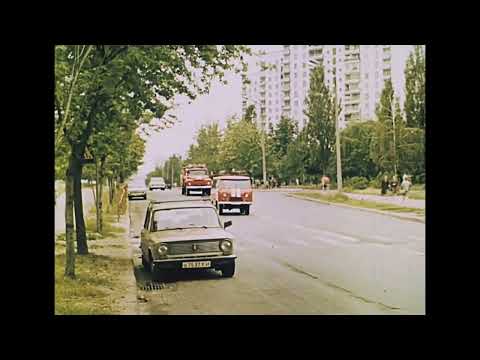 1990 рік. Вулиця Андрія Малишка і кафе "Сладкоежка".