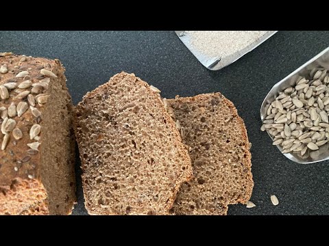 Weich oder knusprig, oder einfach beides - Dinkelvollkorn Brot -  schnelles Brot backen