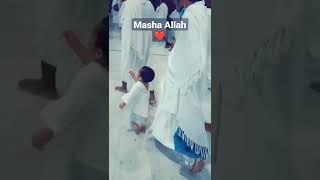 little kid performing Hajj 😍❤️#shorts