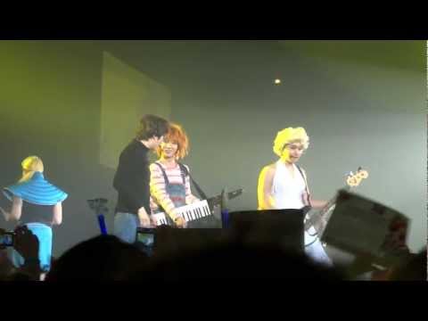 120406 Super Junior SS4 IN PARIS - Good Friends (어느새 우린)