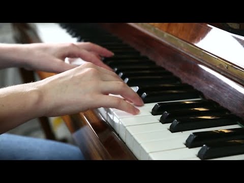 Famous Malaysia's Ads On Piano | Guess the brand of the advertisements