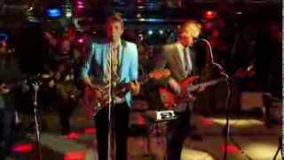 Arcade Fire - Normal Person (Live) (Sub. Español)