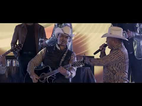 Hijos de Barron x Alegres de la Sierra - Juanita Y Miguel (En Vivo)