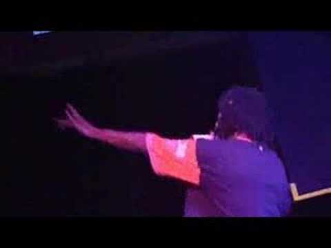 Bukue performs " U dont know"