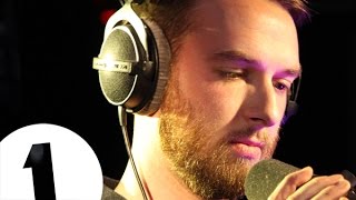 HONNE - Loud Places (Jamie xx Cover) - Radio 1's Piano Sessions