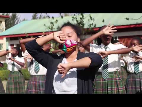 OUR JAPANESE CLUB PERFOMING THE PAPRIKA DANCE by Foorin Team E.