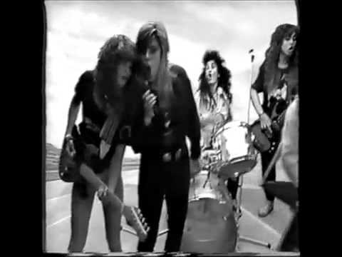 Meanstreak (Dream Theater Wives)Roadkill & Hammerjacks cam by Mike Portnoy