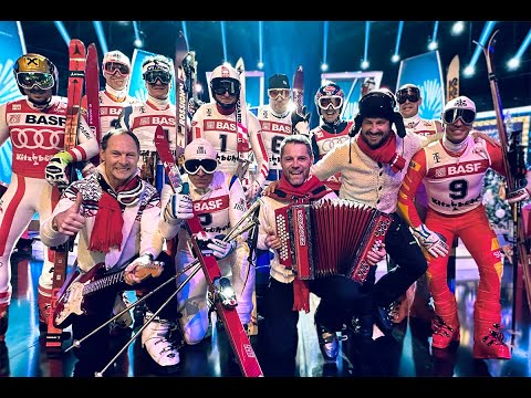 ČUKI IN RETRO BAND - PANCER TANC IN CIK CAK