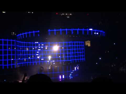 Swedish House Mafia Intro at Madison Square Garden