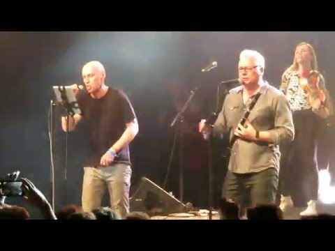 Save This House/Home For A Rest, Spirit of the West w. Kendel Carson & Kris MacFarlane, Commodore