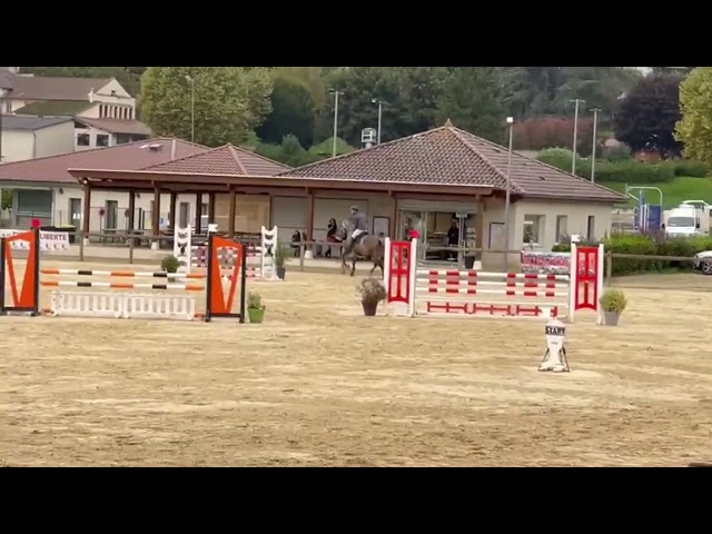 Khloé de Goutte de Noire 5ans -Cornet OBolensky, Lord Z