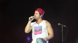 Kip Moore Somethin&#39; Bout A Truck&quot; Live from Susquehanna Bank Center