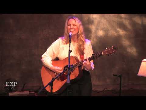 Mary Bragg "Please Don't Be Perfect" @ Eddie Owen Presents