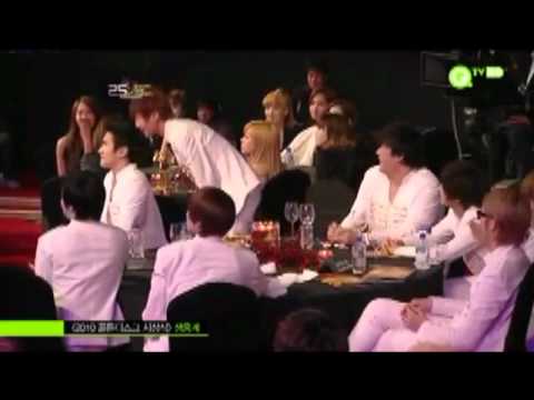 101209 25th Golden Disk Award - blank Leeteuk cut